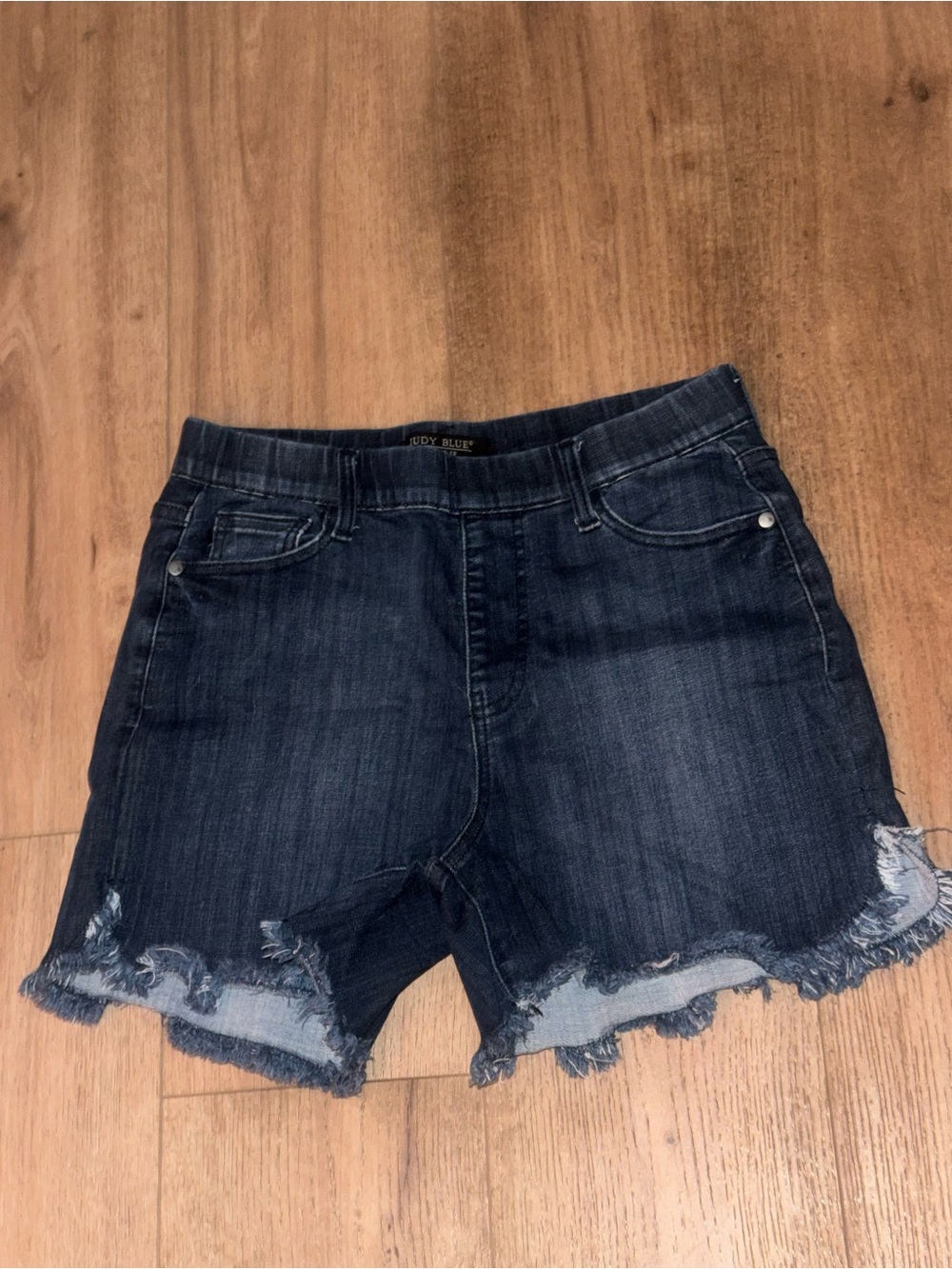 Judy Blue large Dark Blue Frayed Hem Denim Shorts - Women